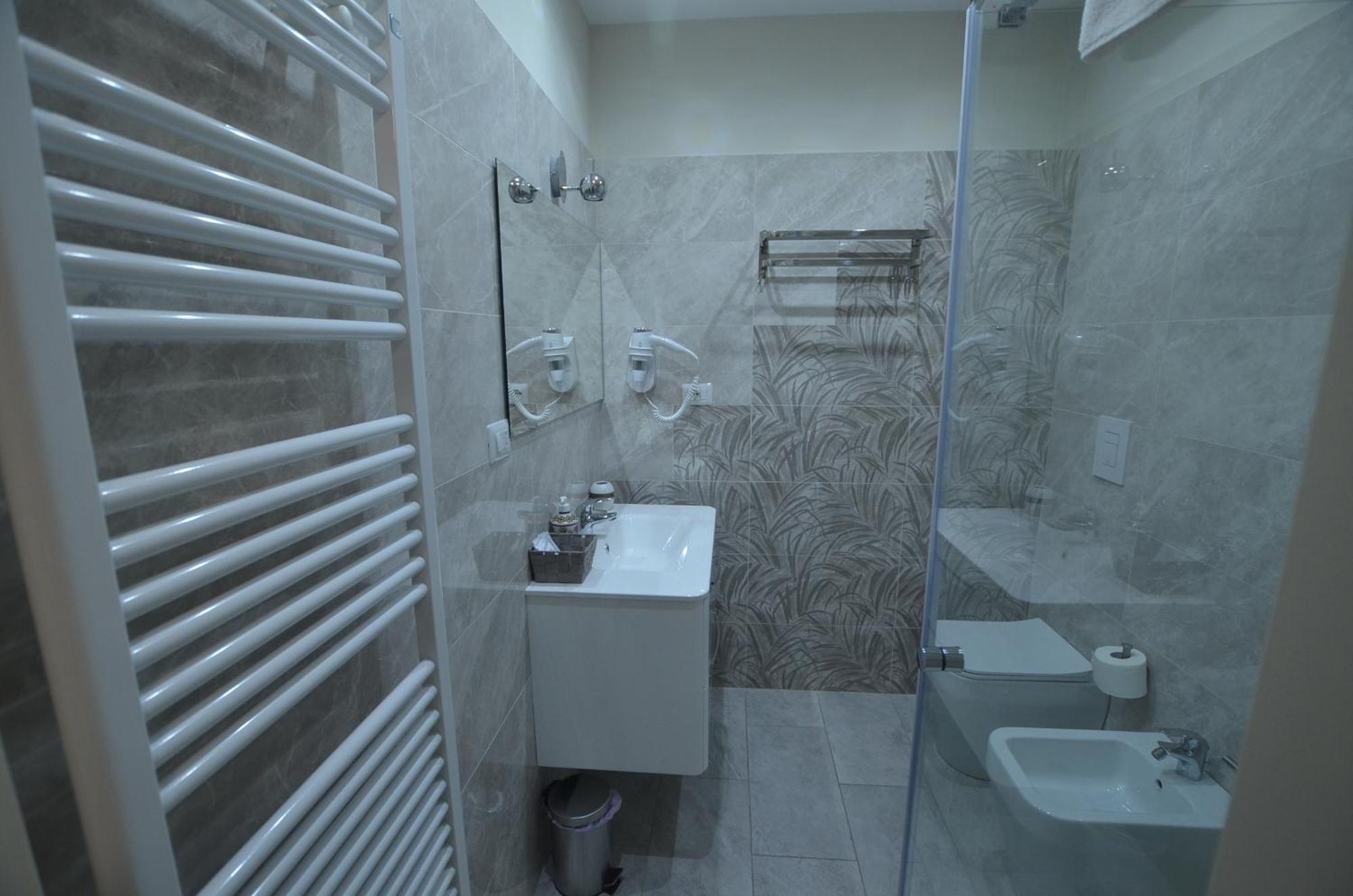 La Coccinella Bed & Breakfast Iesi Ngoại thất bức ảnh